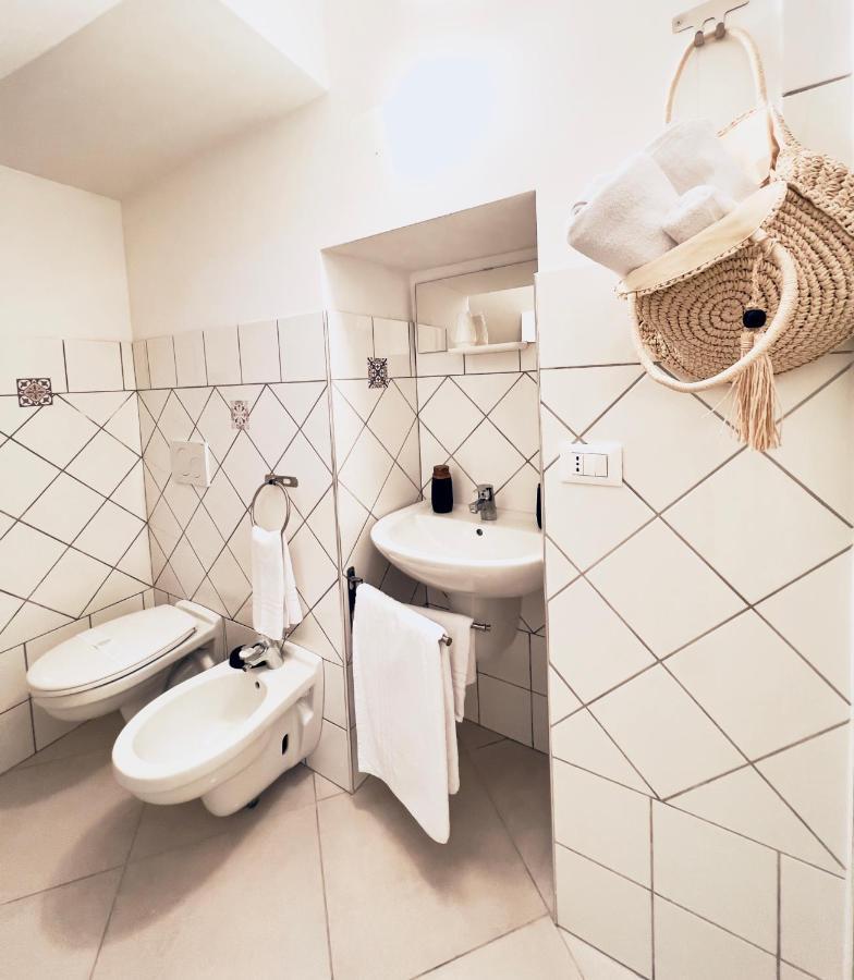 Rooms 153 Principe Umberto Noto Exterior foto